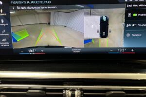 BMW i4 esikatselu 19