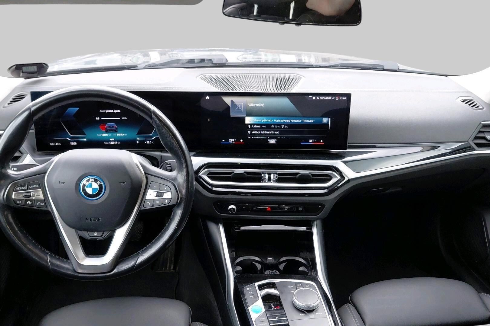 BMW i4 iso kuva 2