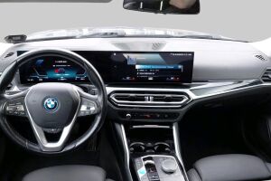 BMW i4 esikatselu 2