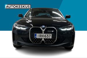 BMW i4 esikatselu 2
