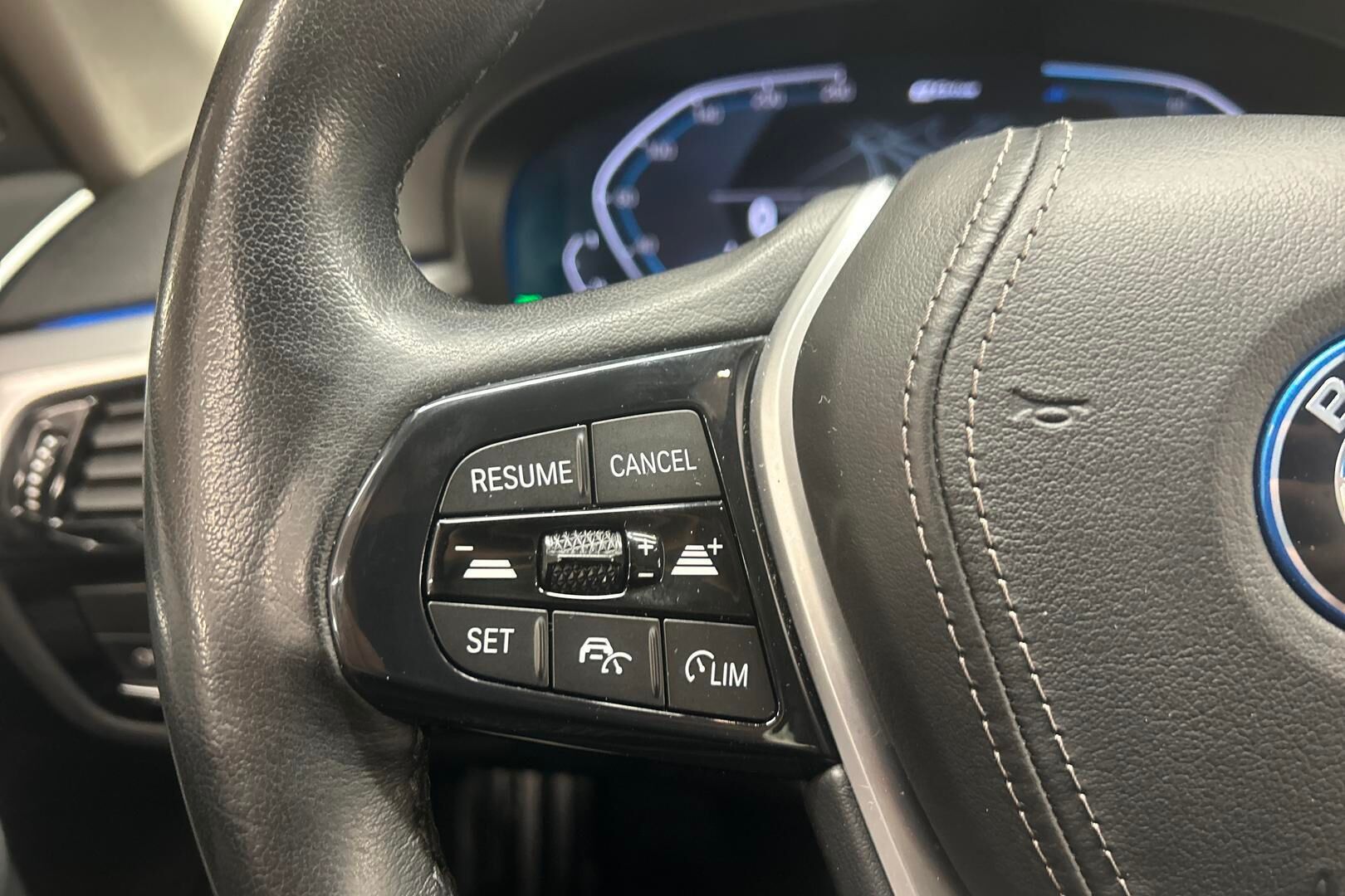 BMW 5-sarja iso kuva 15