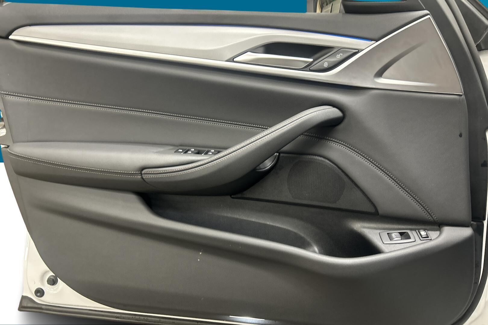 BMW 5-sarja iso kuva 19