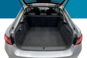 SKODA SUPERB esikatselu 12