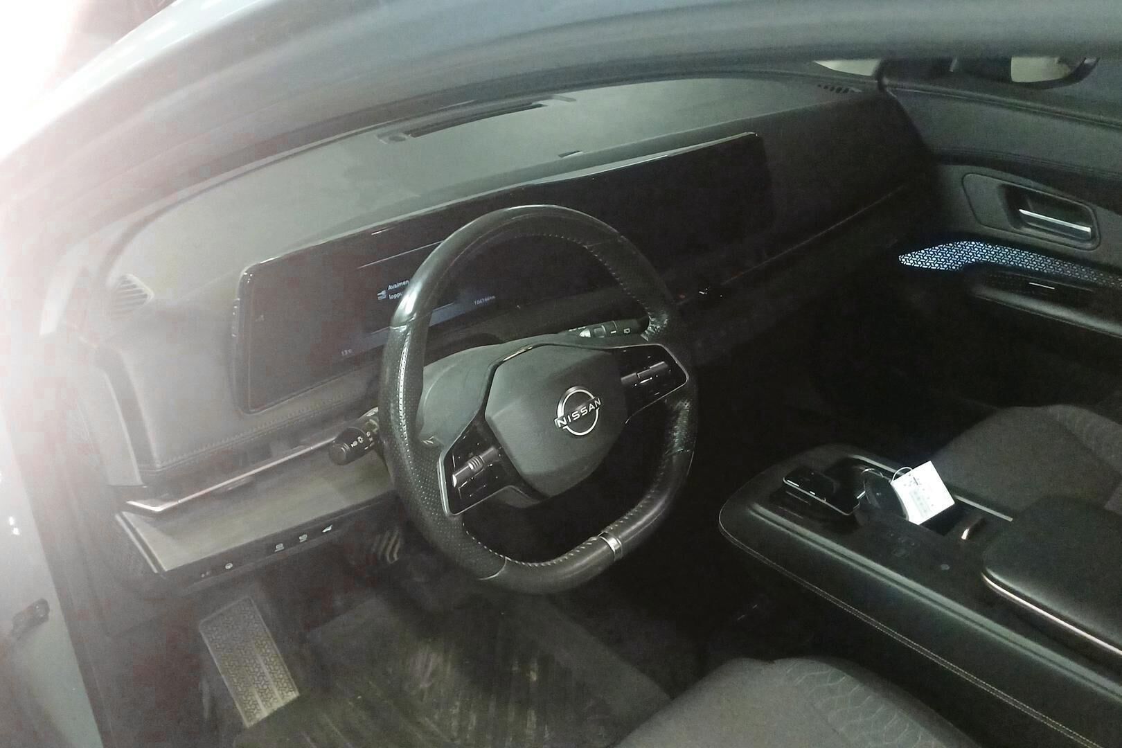 Nissan Ariya iso kuva 2