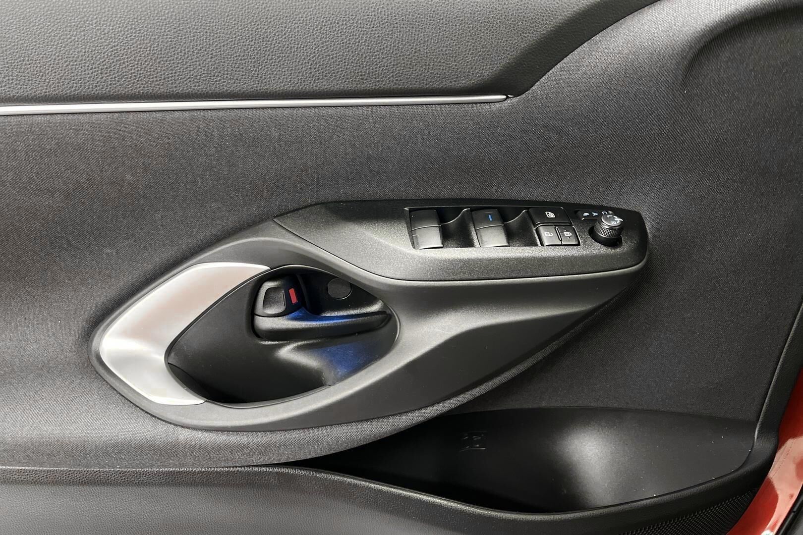 Toyota Yaris Cross iso kuva 17