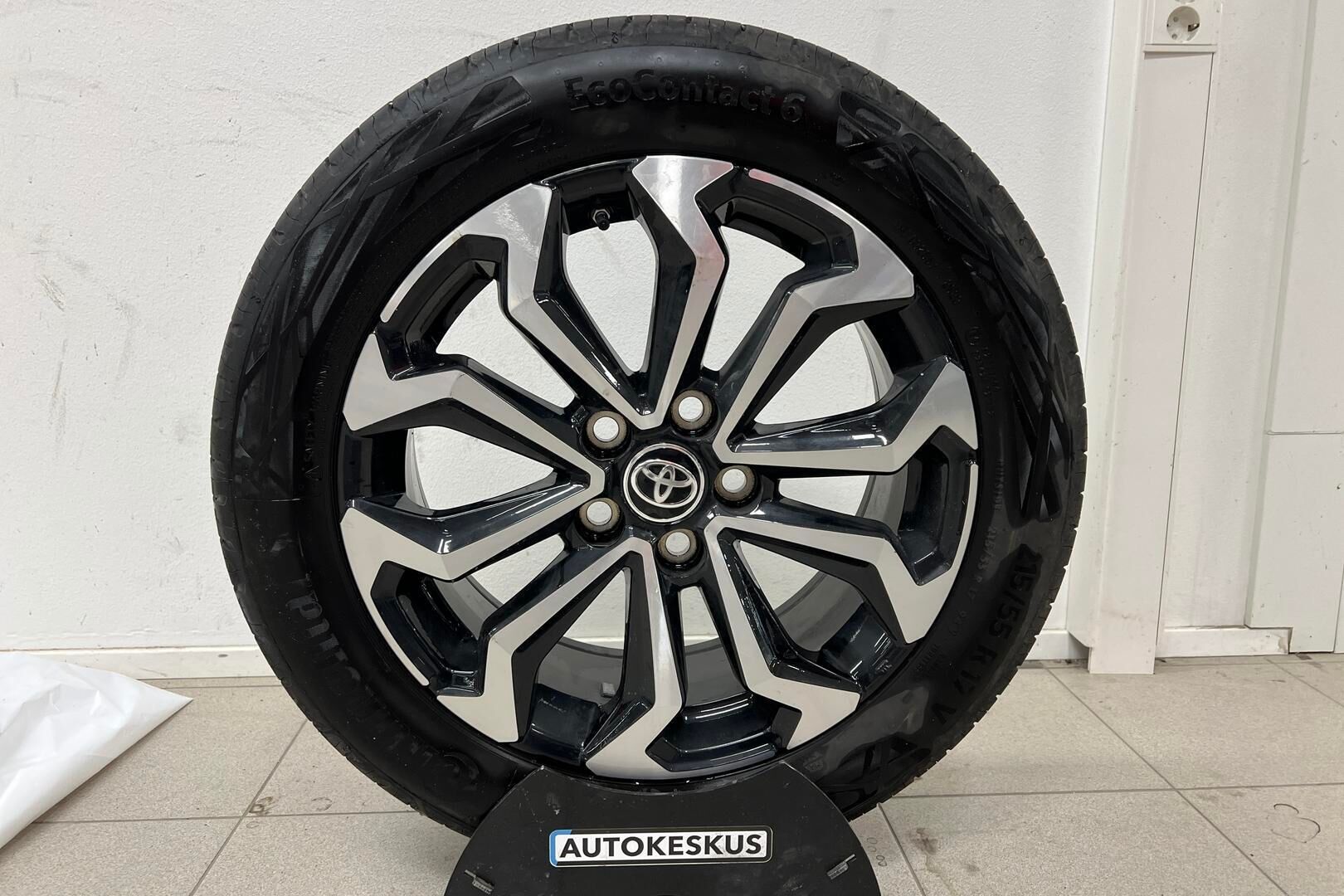 Toyota Yaris Cross iso kuva 18