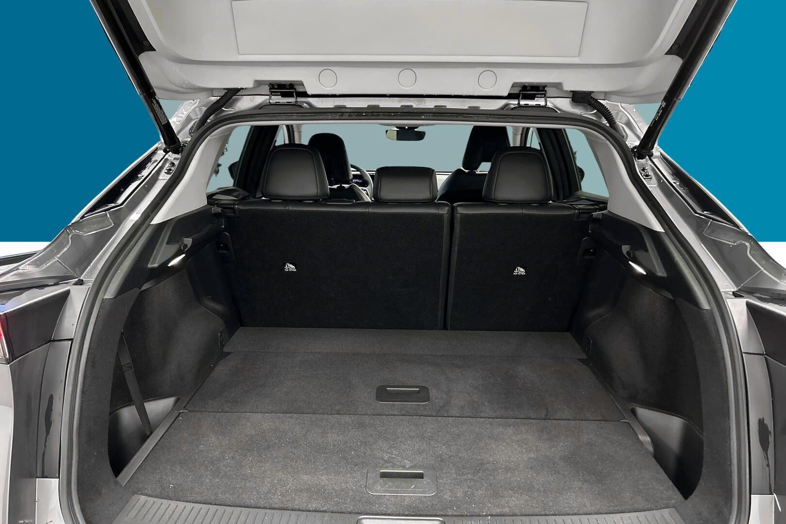 Nissan Ariya iso kuva 12