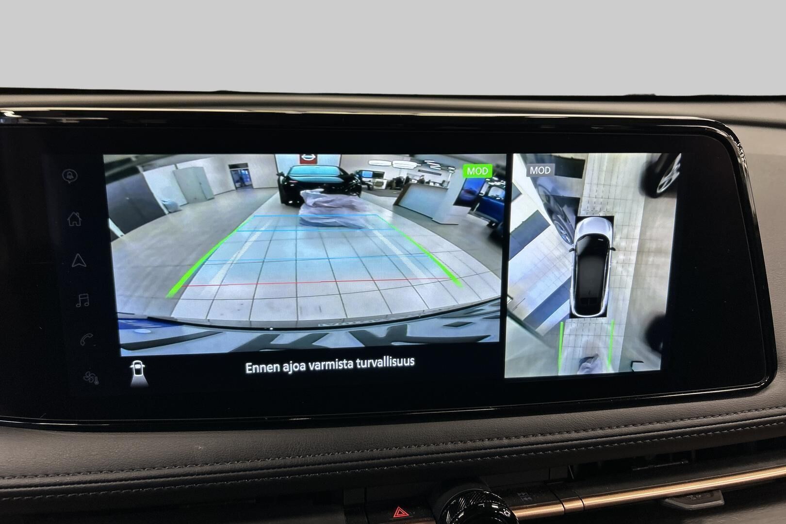 Nissan Ariya iso kuva 19