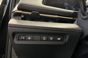 Nissan Ariya esikatselu 20