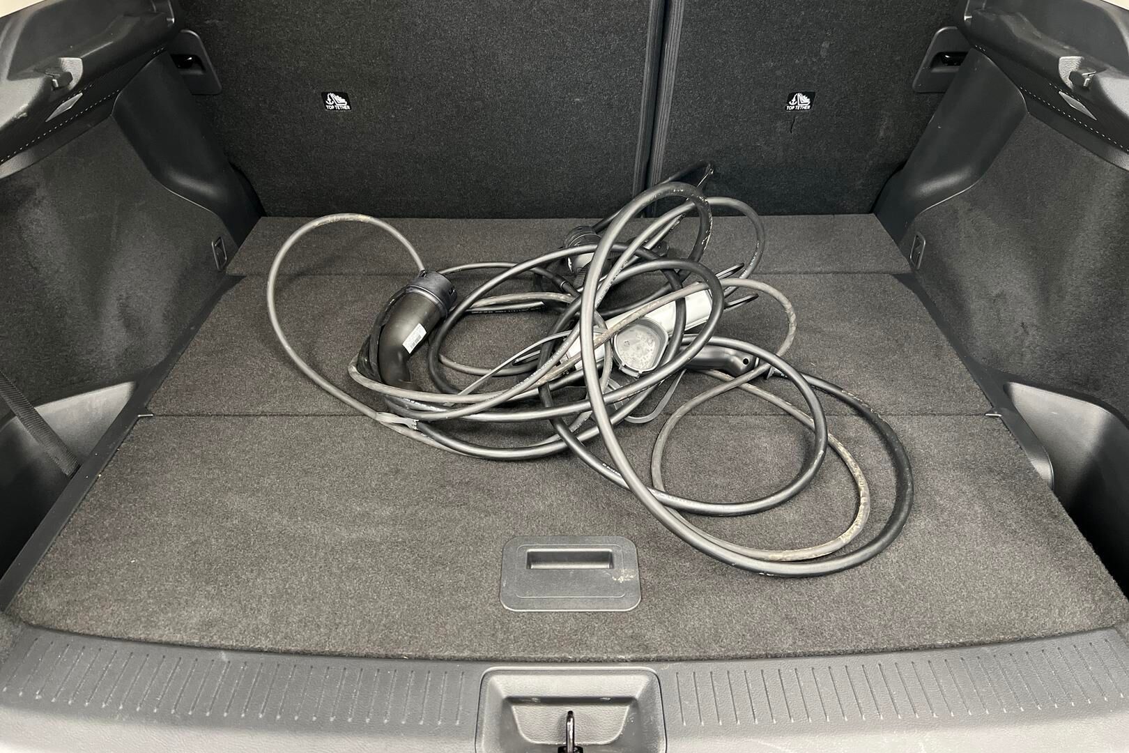 Nissan Ariya iso kuva 12