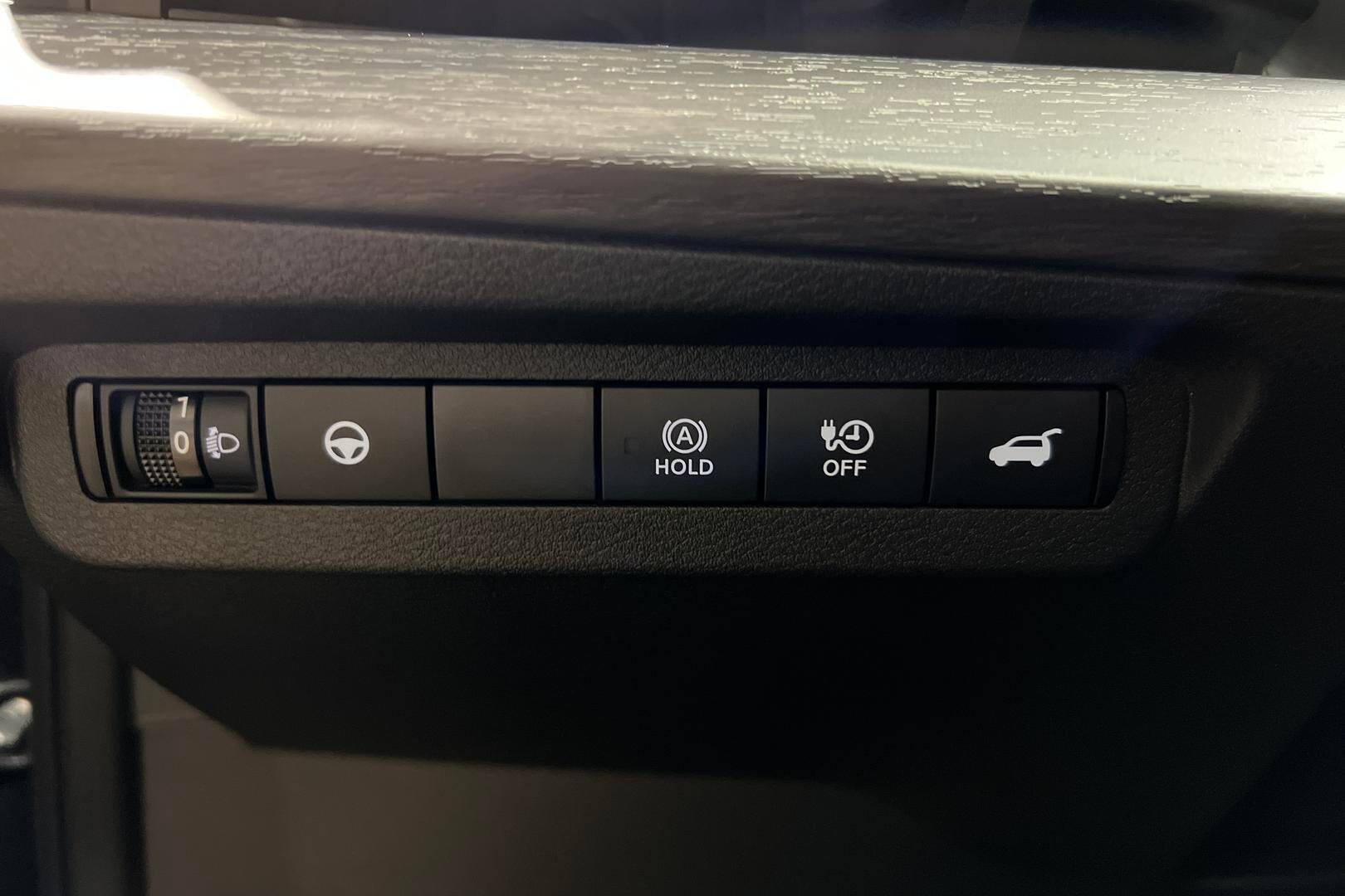 Nissan Ariya iso kuva 16