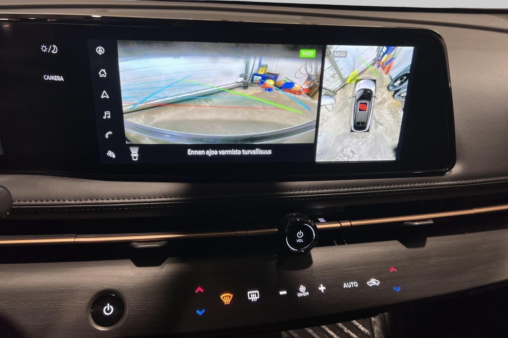 Nissan Ariya iso kuva 22