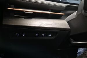 Nissan Ariya esikatselu 21