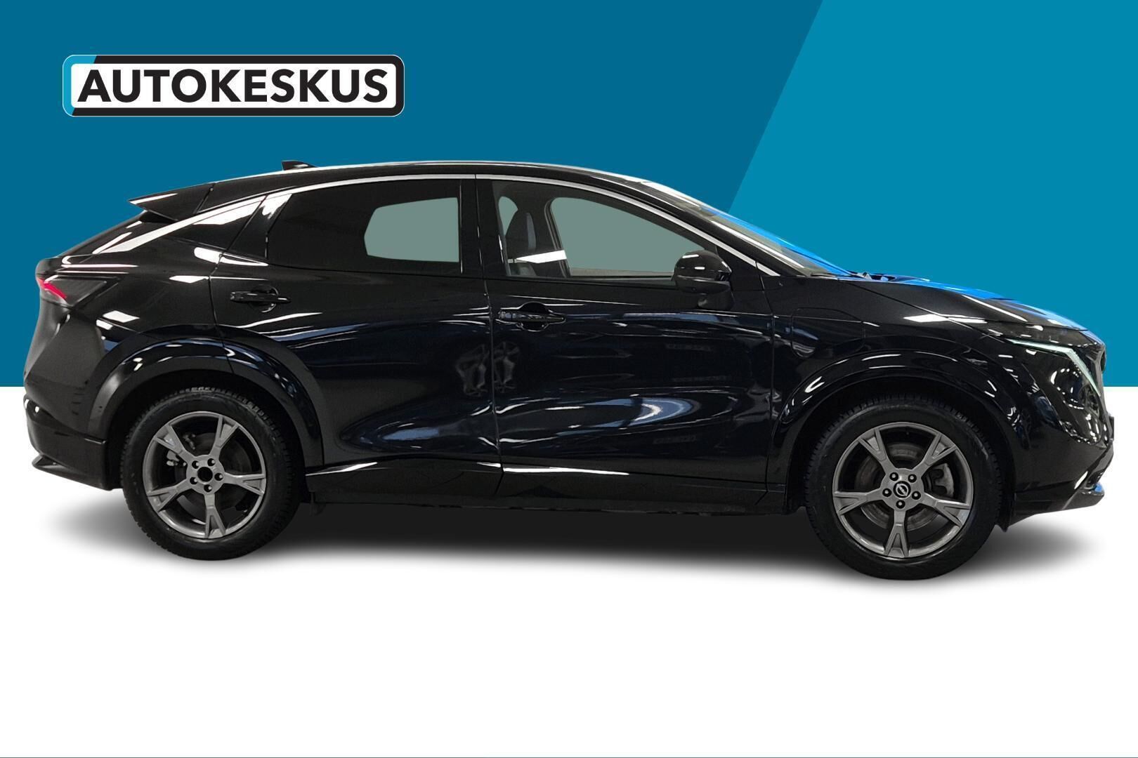 Nissan Ariya iso kuva 4