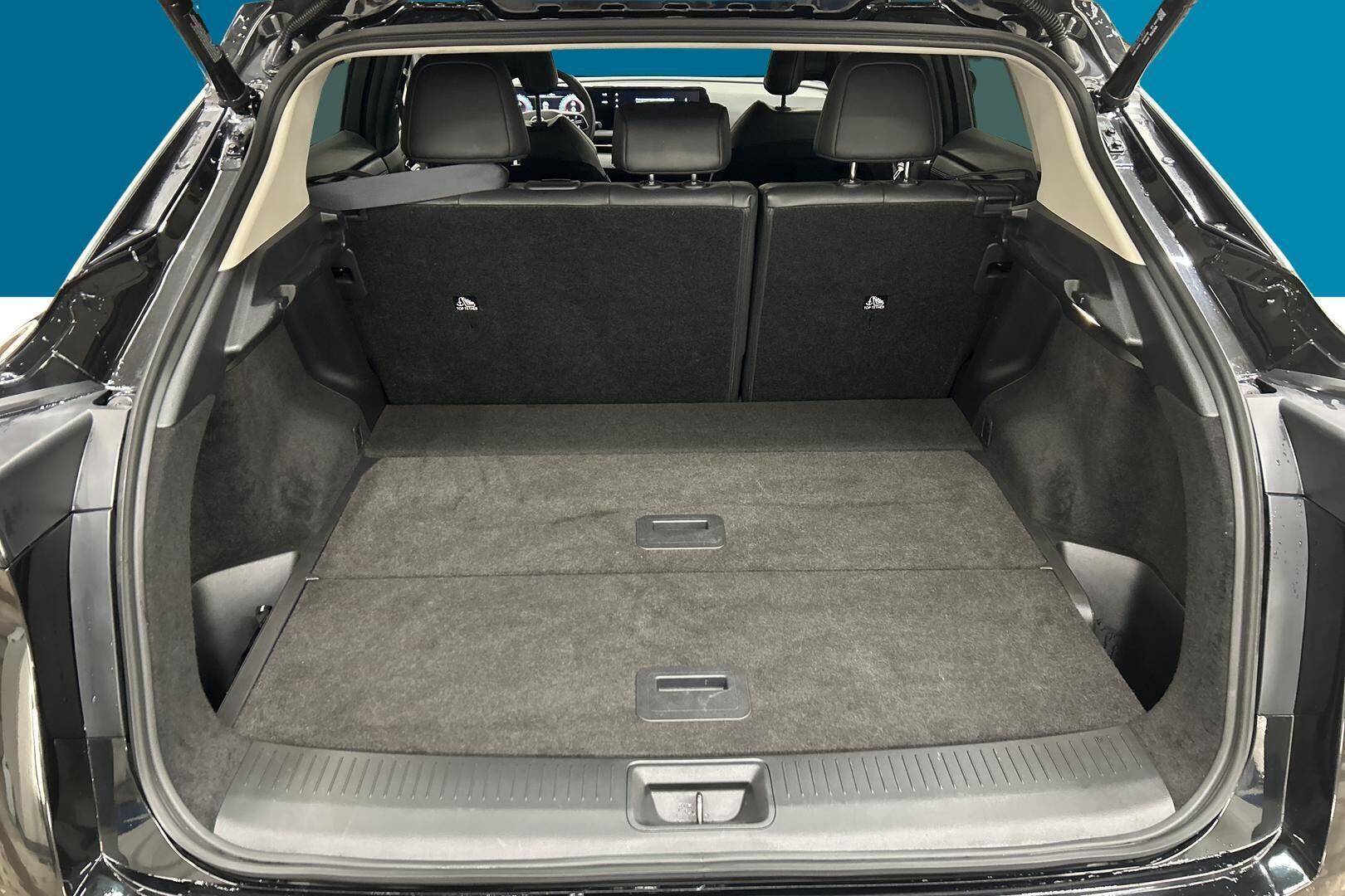 Nissan Ariya iso kuva 6