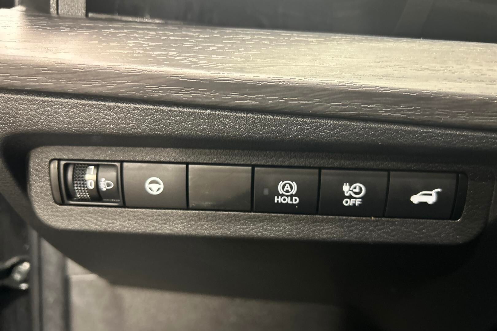 Nissan Ariya iso kuva 22