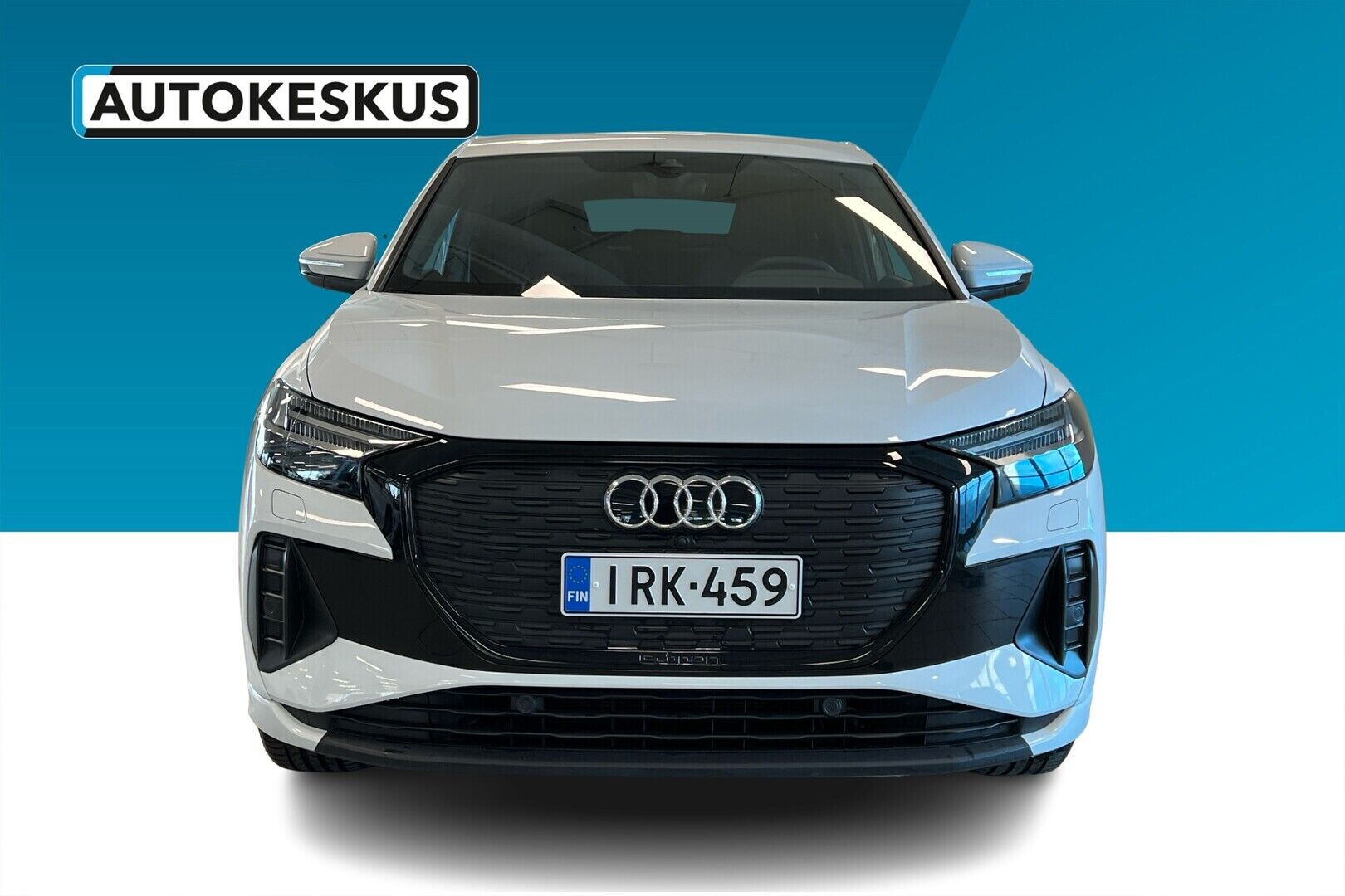 Audi Q4 e-tron iso kuva 3