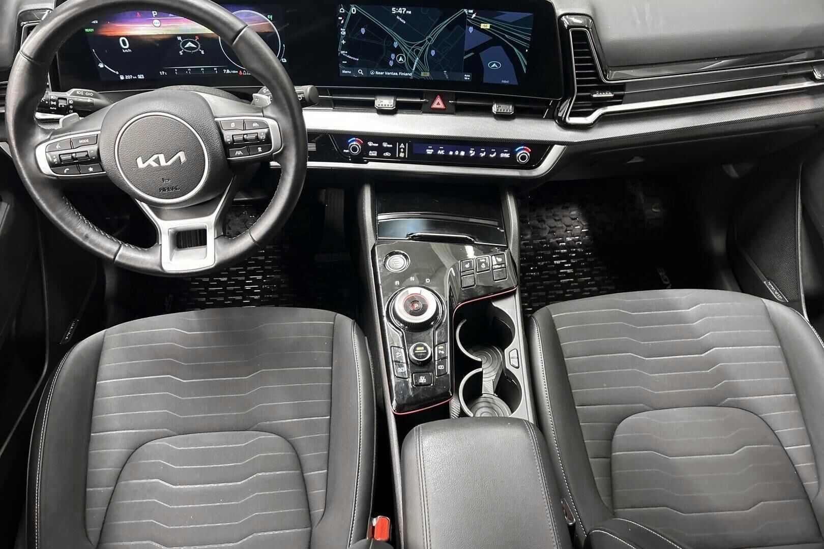 Kia Sportage iso kuva 10