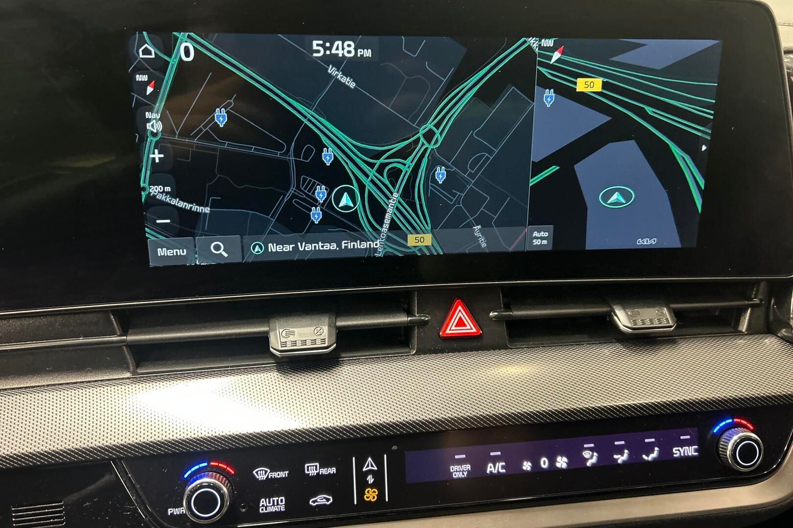 Kia Sportage iso kuva 20