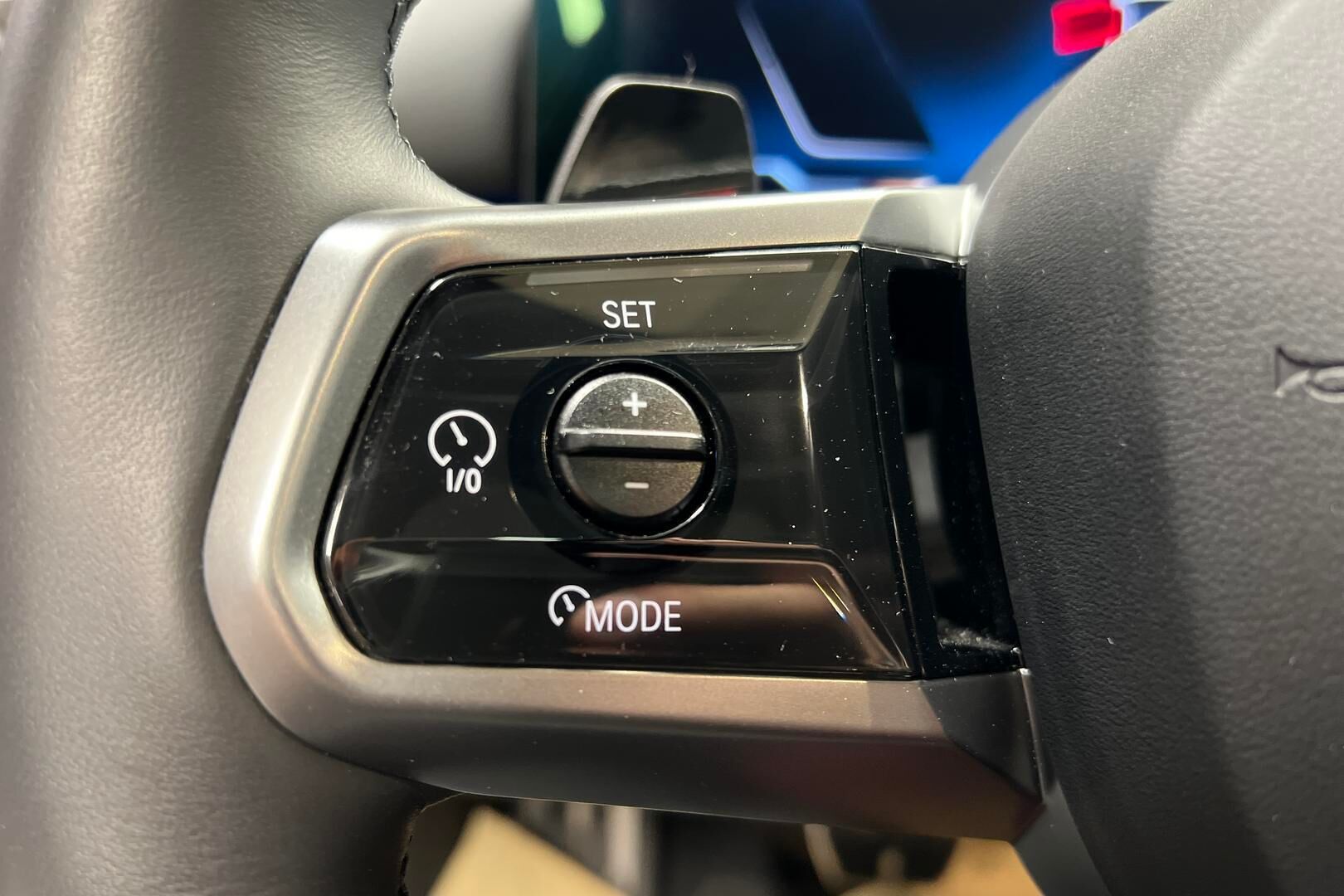 BMW i5 iso kuva 17