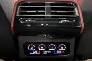 BMW i5 esikatselu 20