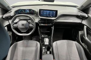 Peugeot e-2008 esikatselu 11