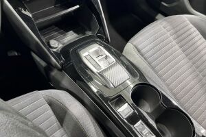 Peugeot e-2008 esikatselu 22