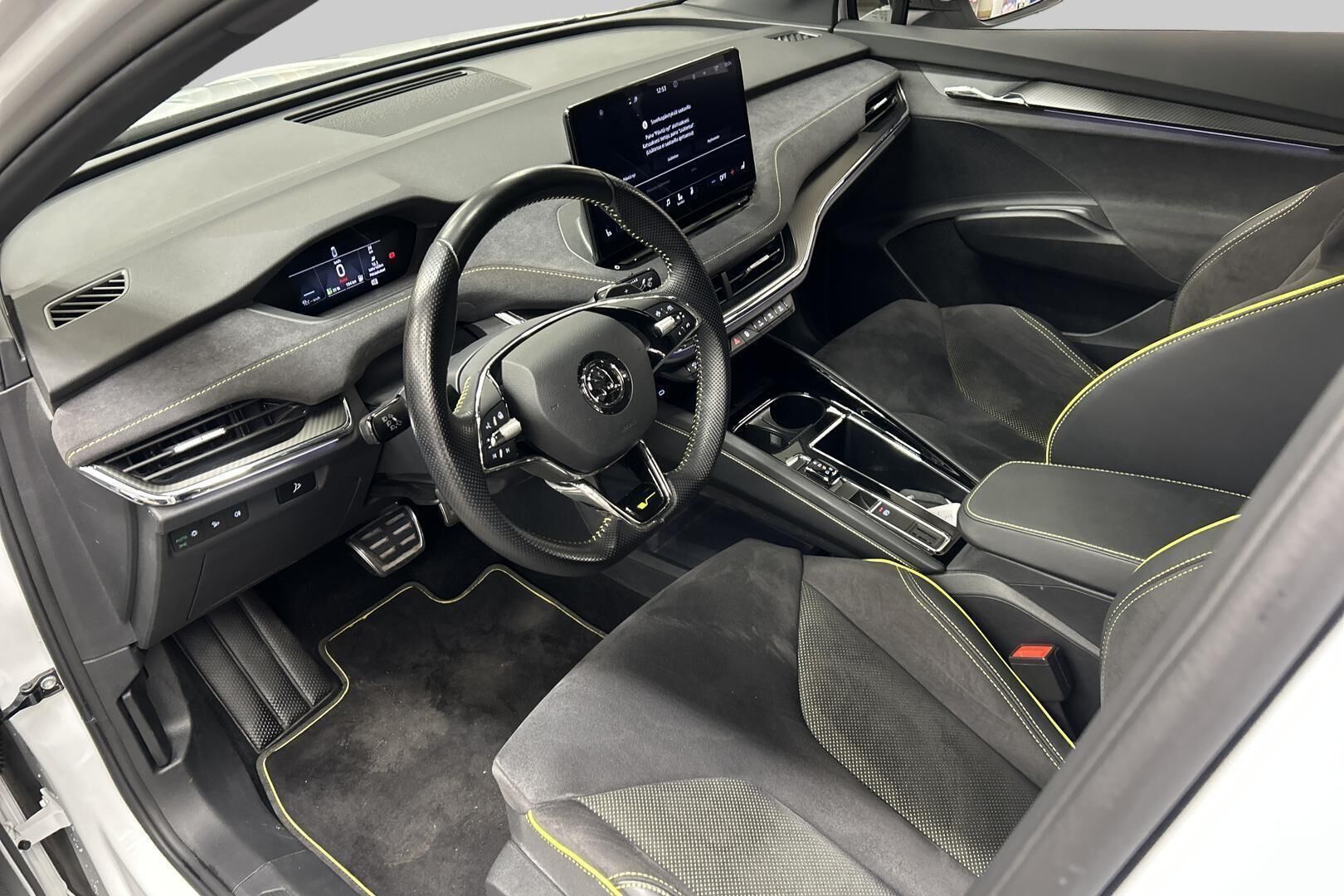 Skoda Enyaq iso kuva 8