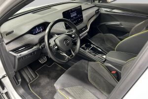 Skoda Enyaq esikatselu 8