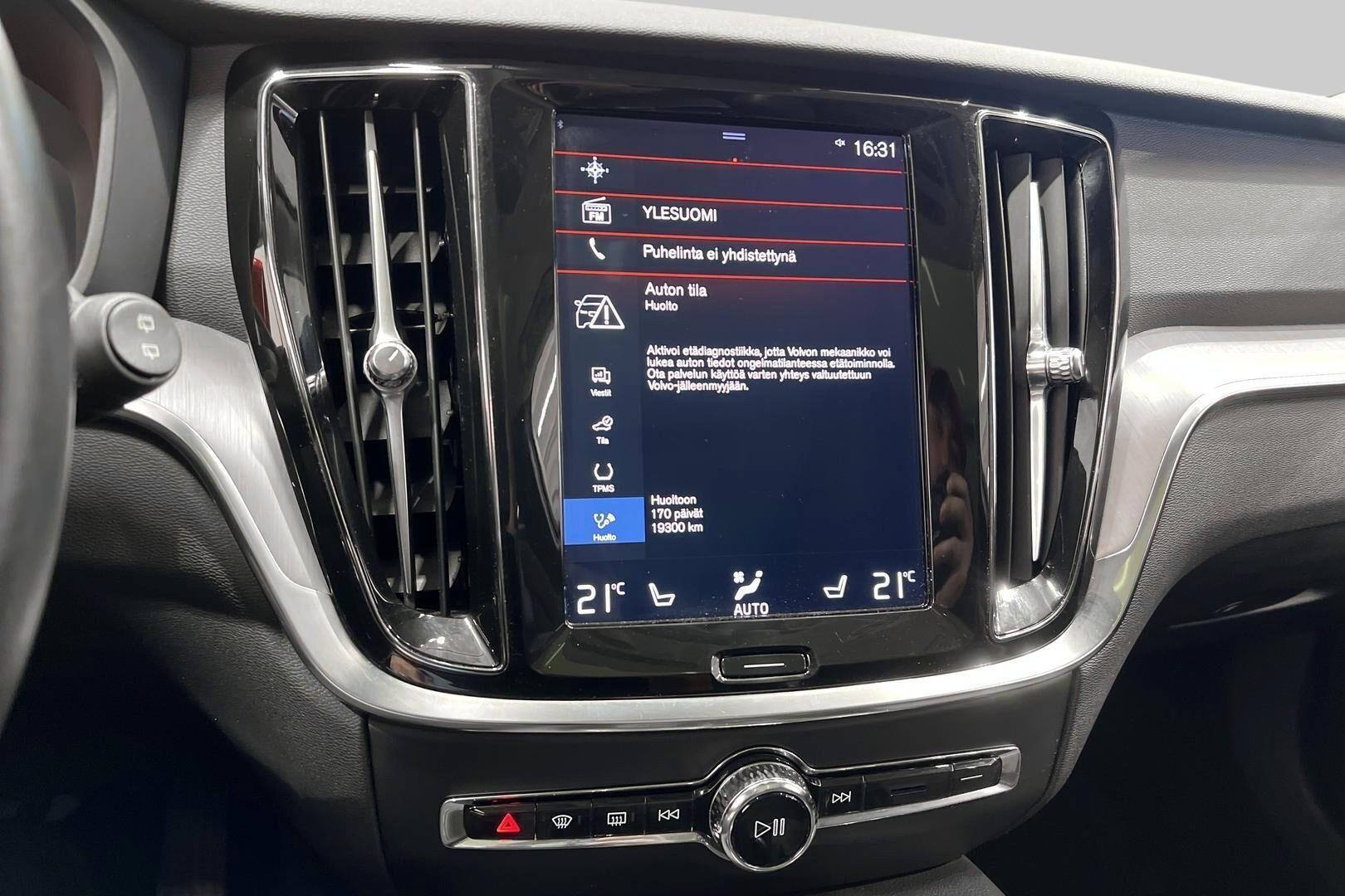 Volvo V60 iso kuva 20