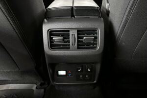 Nissan X-Trail esikatselu 14