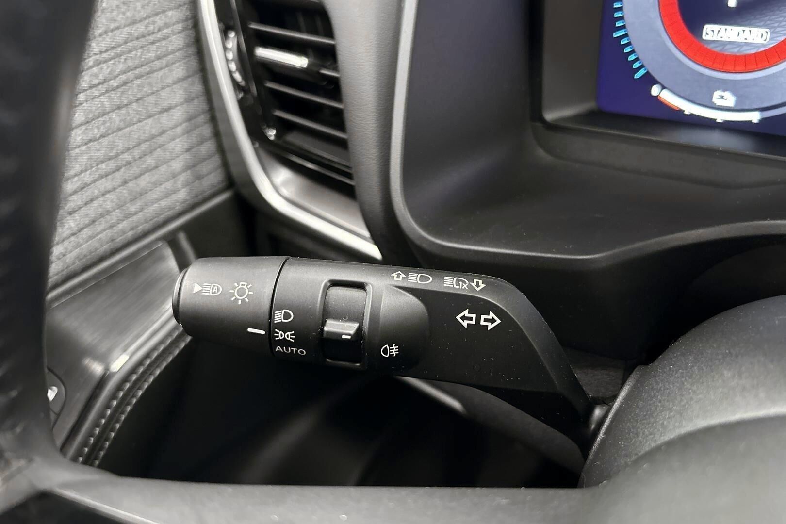 Nissan X-Trail iso kuva 19