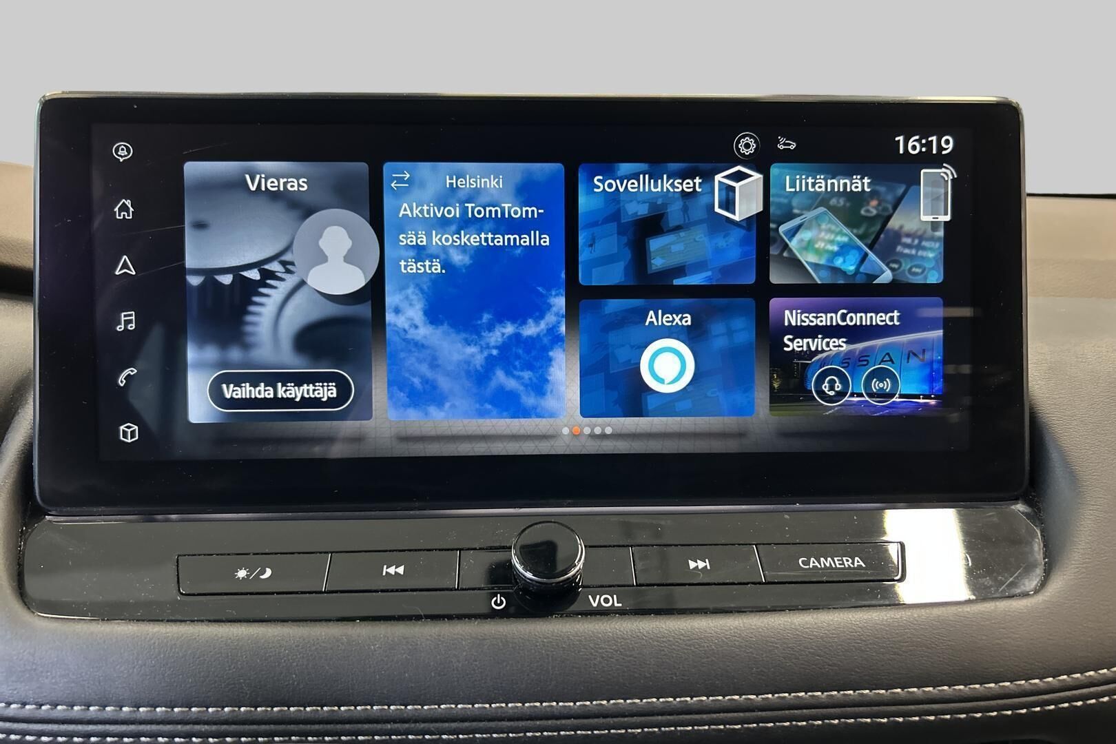 Nissan X-Trail iso kuva 28