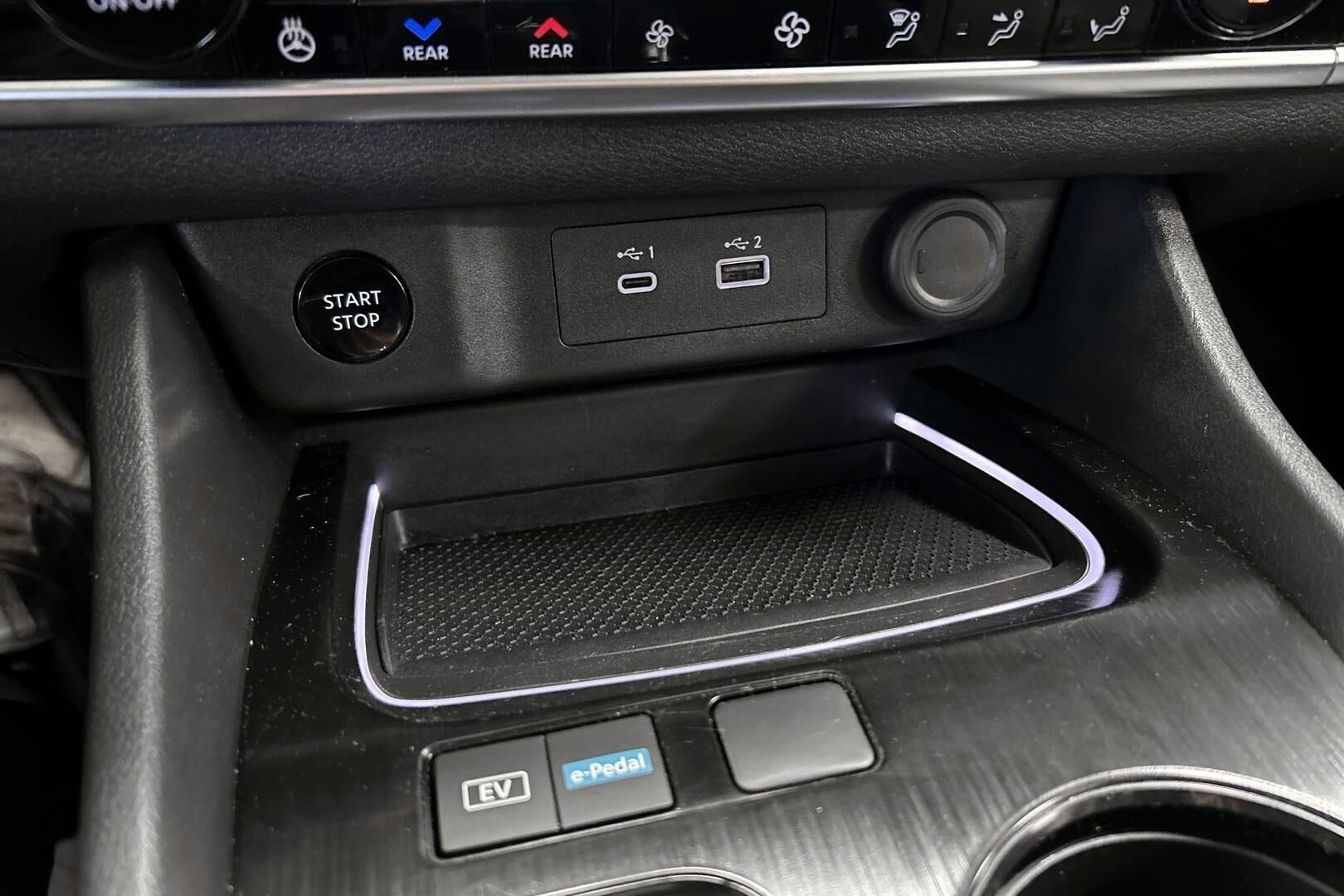 Nissan X-Trail iso kuva 31