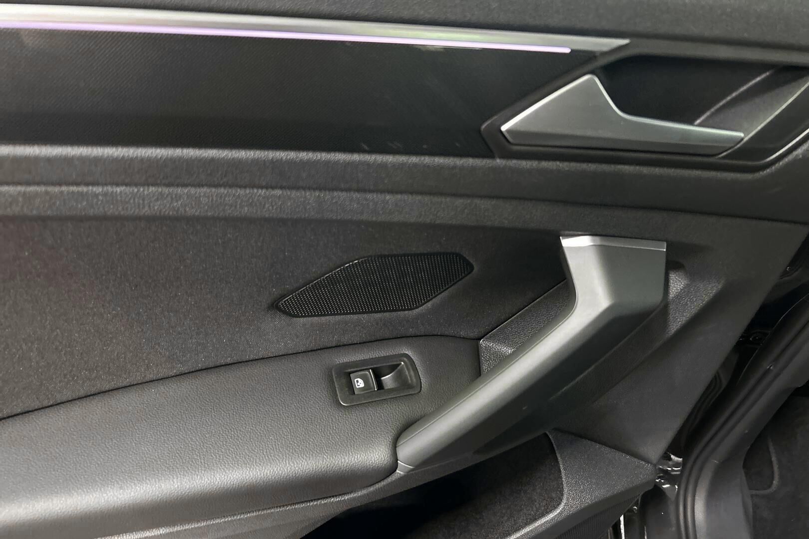 Volkswagen Tiguan iso kuva 25