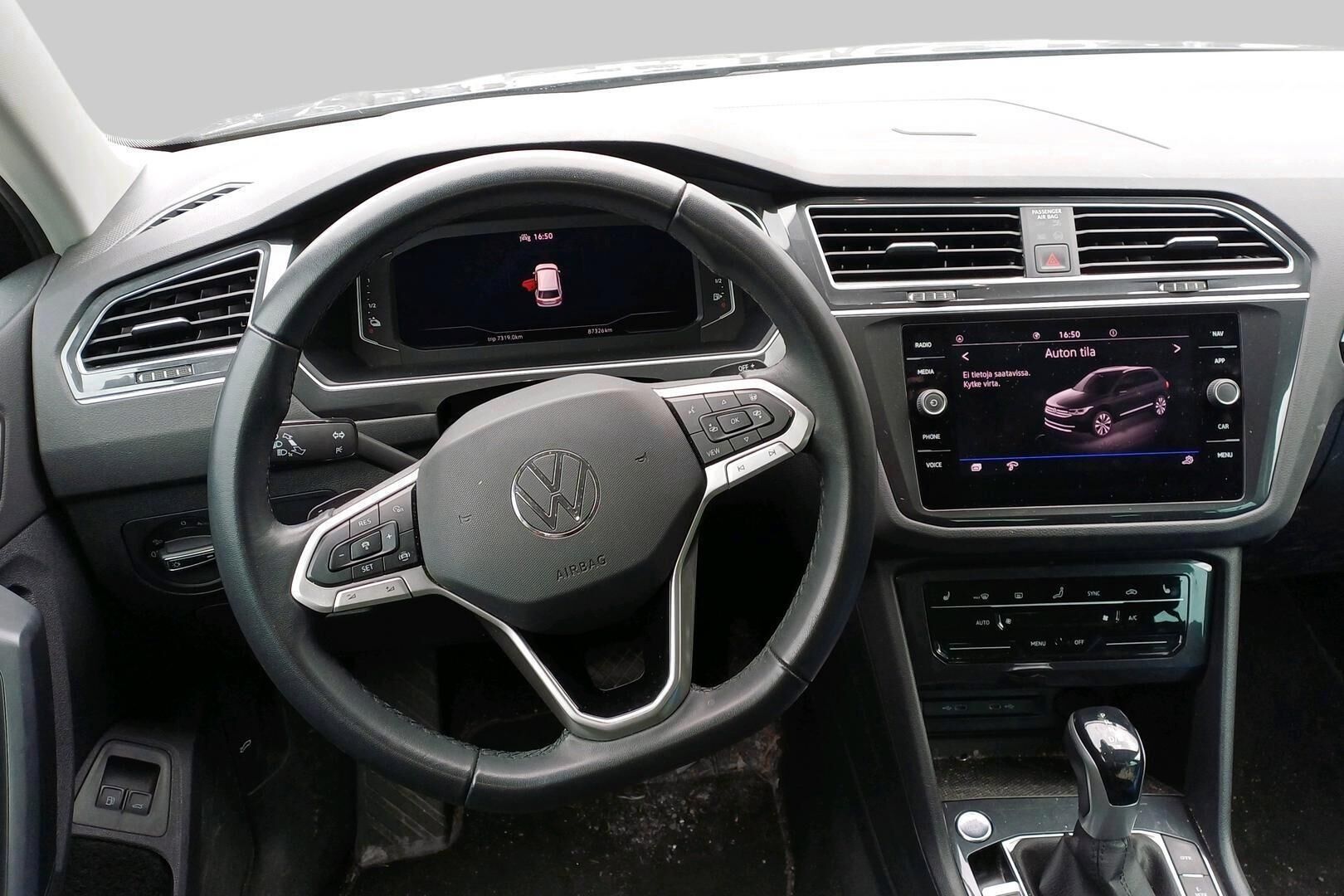 Volkswagen Tiguan iso kuva 2