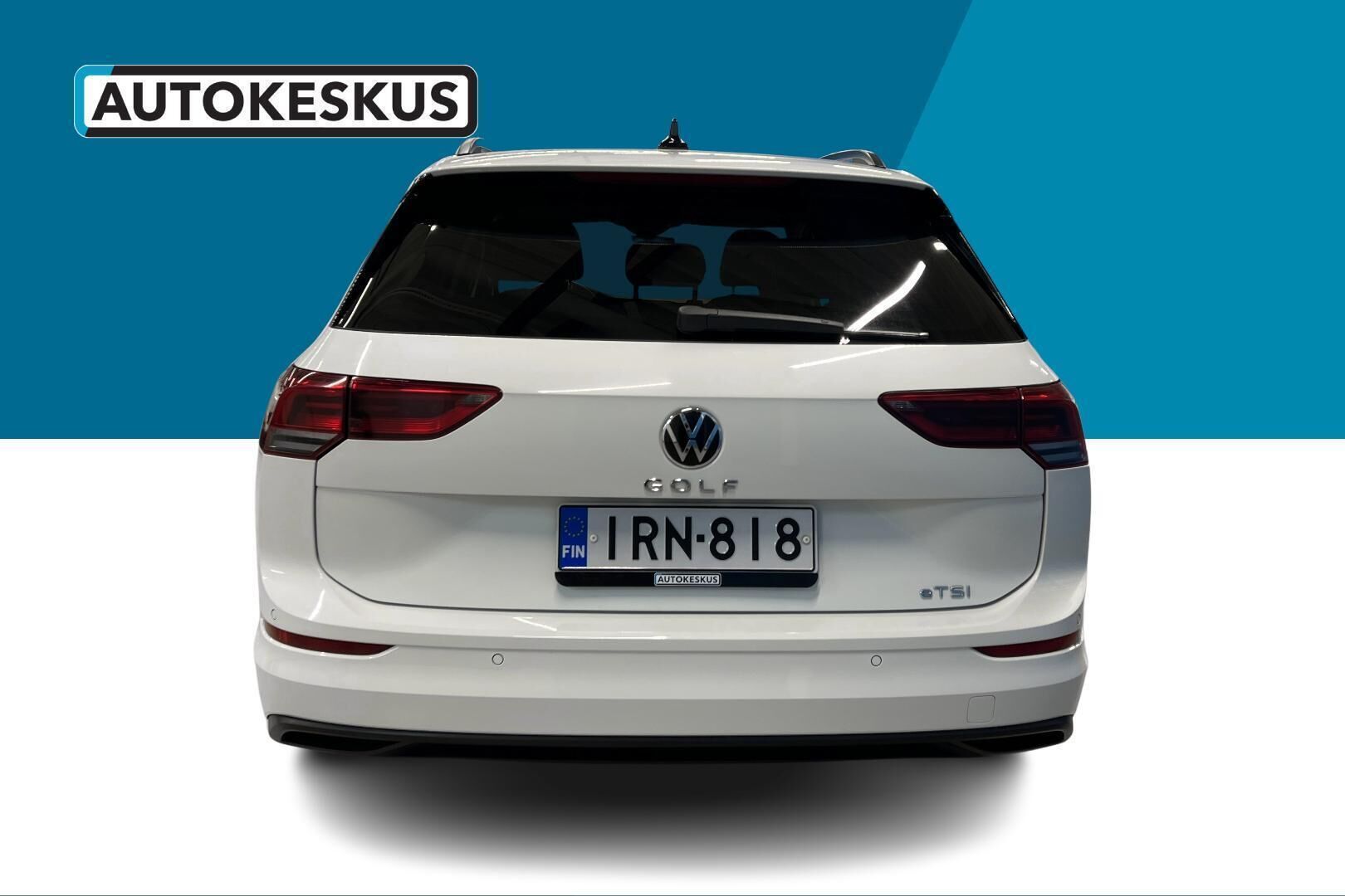 Volkswagen Golf iso kuva 6