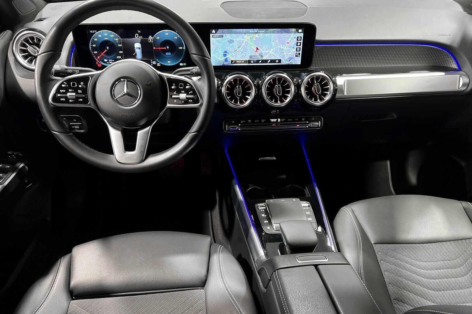 Mercedes-Benz EQB iso kuva 10