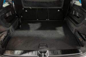 Mercedes-Benz EQB esikatselu 22