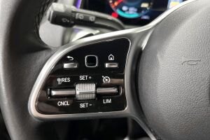 Mercedes-Benz EQB esikatselu 14