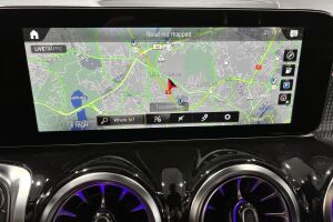 Mercedes-Benz EQB esikatselu 18