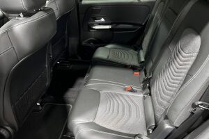 Mercedes-Benz EQB esikatselu 9