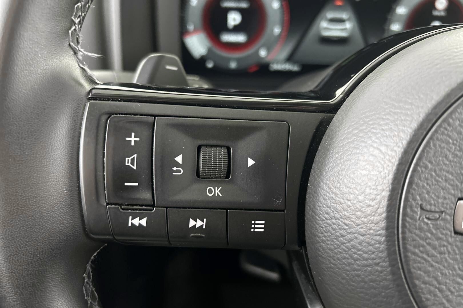 Nissan Qashqai iso kuva 21