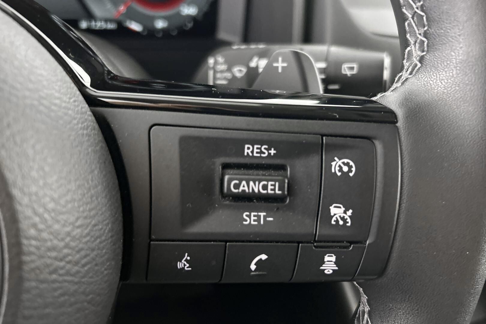 Nissan Qashqai iso kuva 22