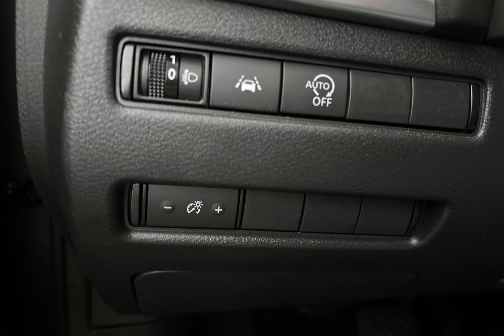 Nissan Qashqai iso kuva 23