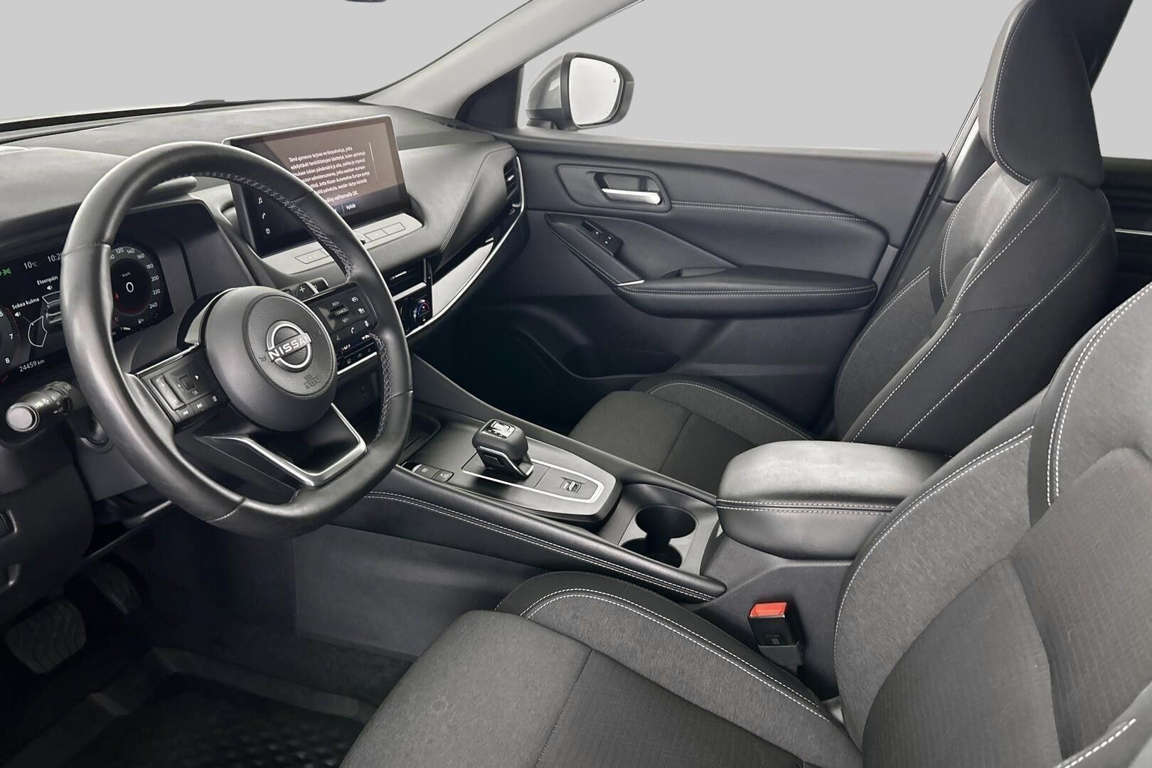 Nissan Qashqai iso kuva 8