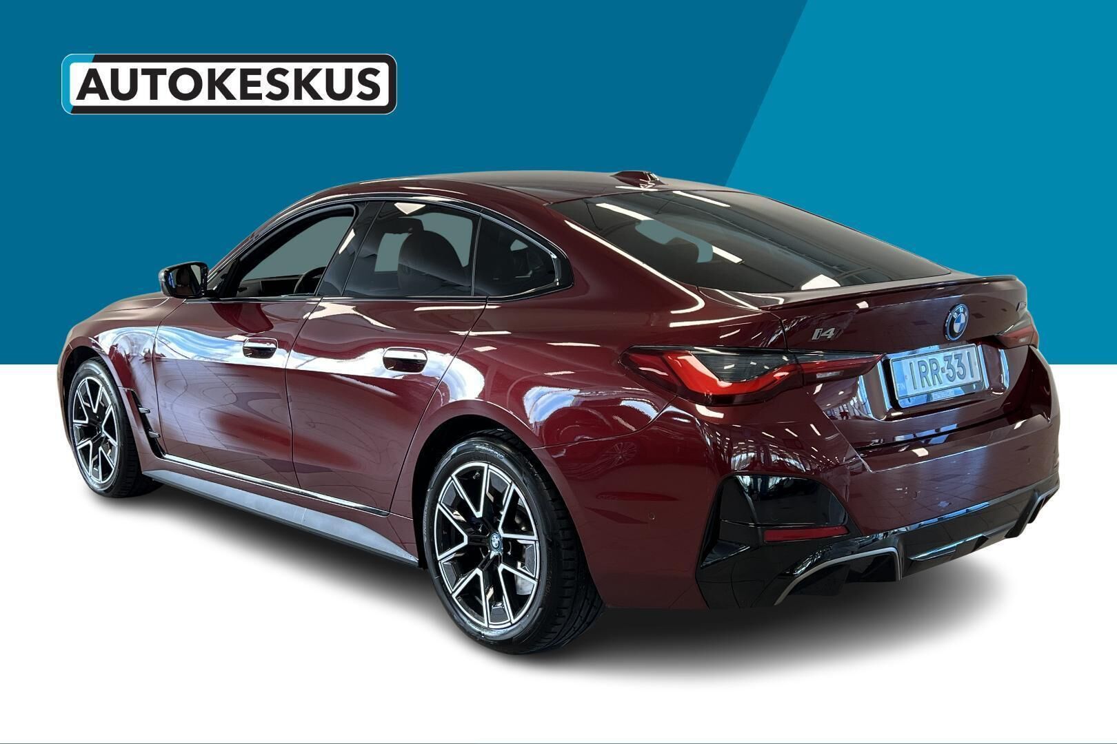 BMW i4 iso kuva 21