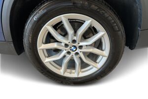 BMW X5 esikatselu 13