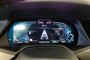 BMW X5 esikatselu 14