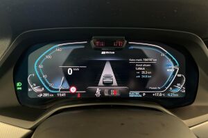 BMW X5 esikatselu 14
